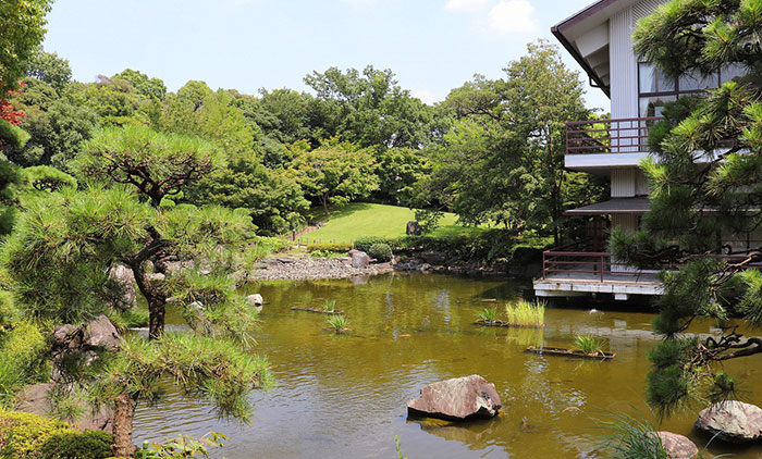 花畑公園・桜花亭