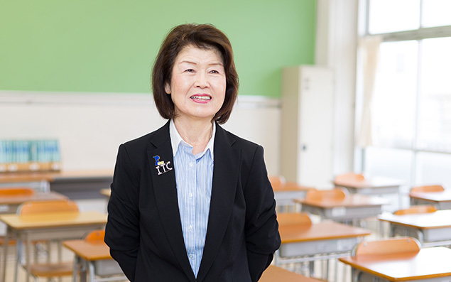 川井 恵子先生